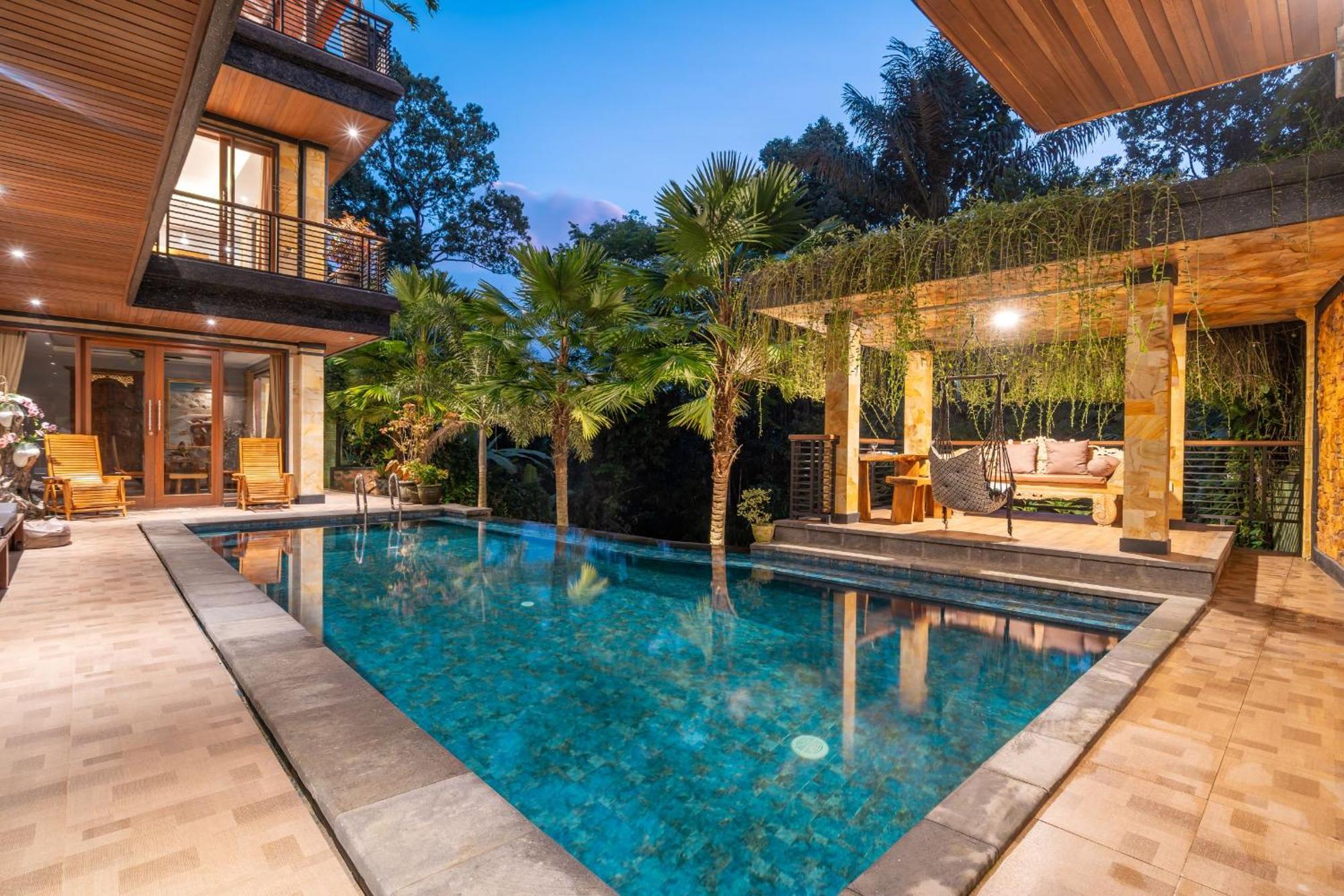 Maru Fortuna Villa By Moria เตกากาลัง ภายนอก รูปภาพ